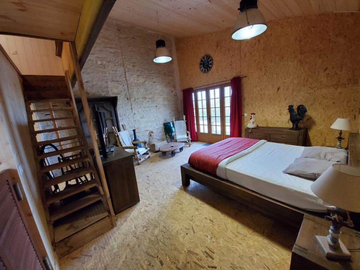 La Ferme De Fossillon Villa มาร็องส์ ภายนอก รูปภาพ